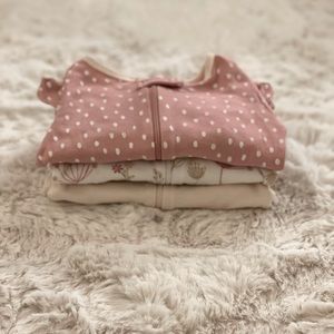 Cloud Island Footie Pajamas / Size 3-6month